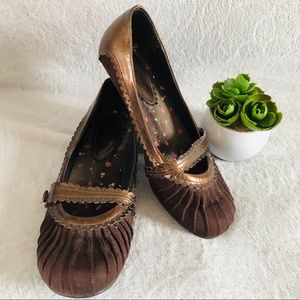Women’s Flats